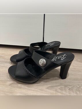 Brighton Verse Heeled Sandal In Black Vacchetta (Size 7)